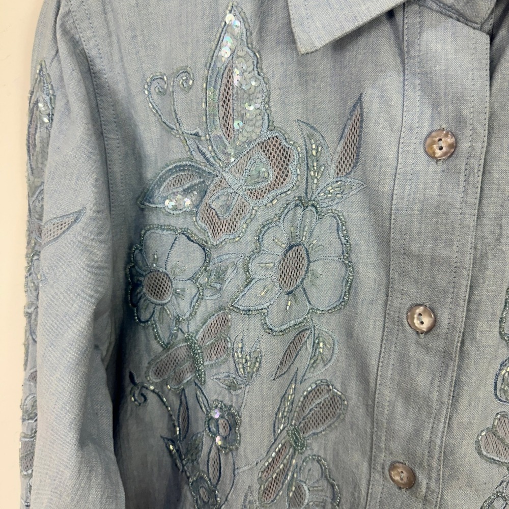 Quacker Factory Button Up Shirt Womens Small Floral Butterfly Sequin Embroidered - Picture 4 of 8